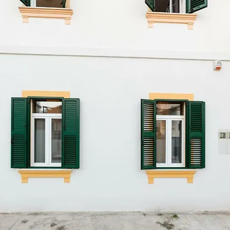 Roko Luxury 2 Affittacamere