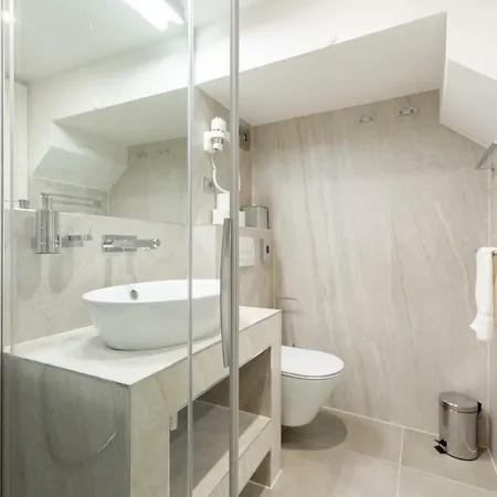 Roko Luxury 2 Affittacamere 4*